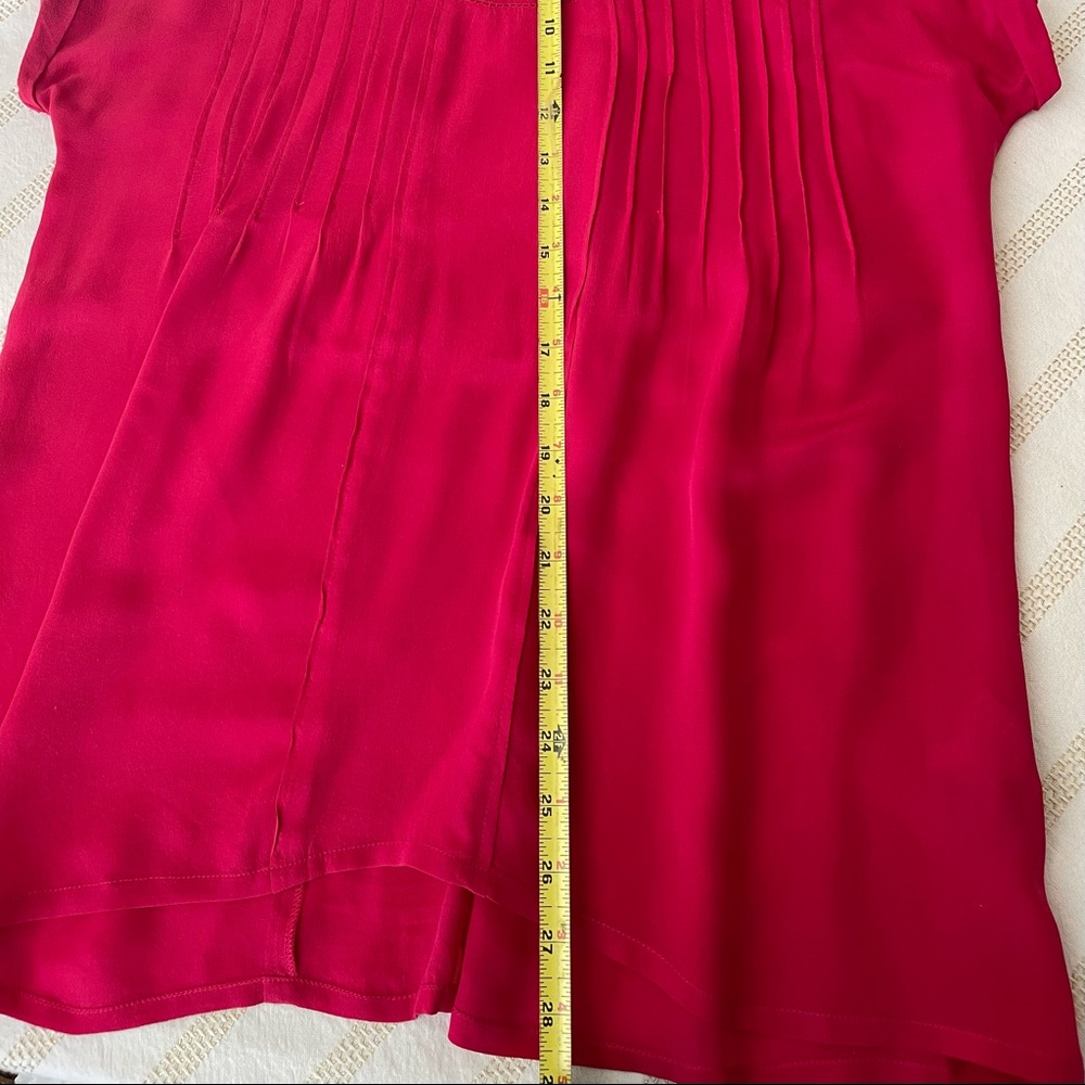 Anthropology Tunic, Size 4, Raspberry Color - image 3